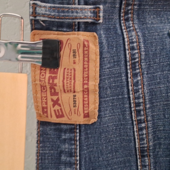 Express Precision Fit Jeans 10 - Picture 8 of 8